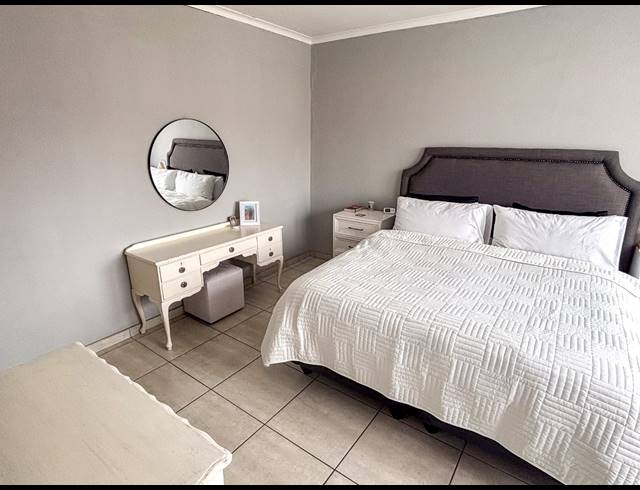 3 BEDROOM DUPLEX FOR SALE IN BRACKENDOWNS